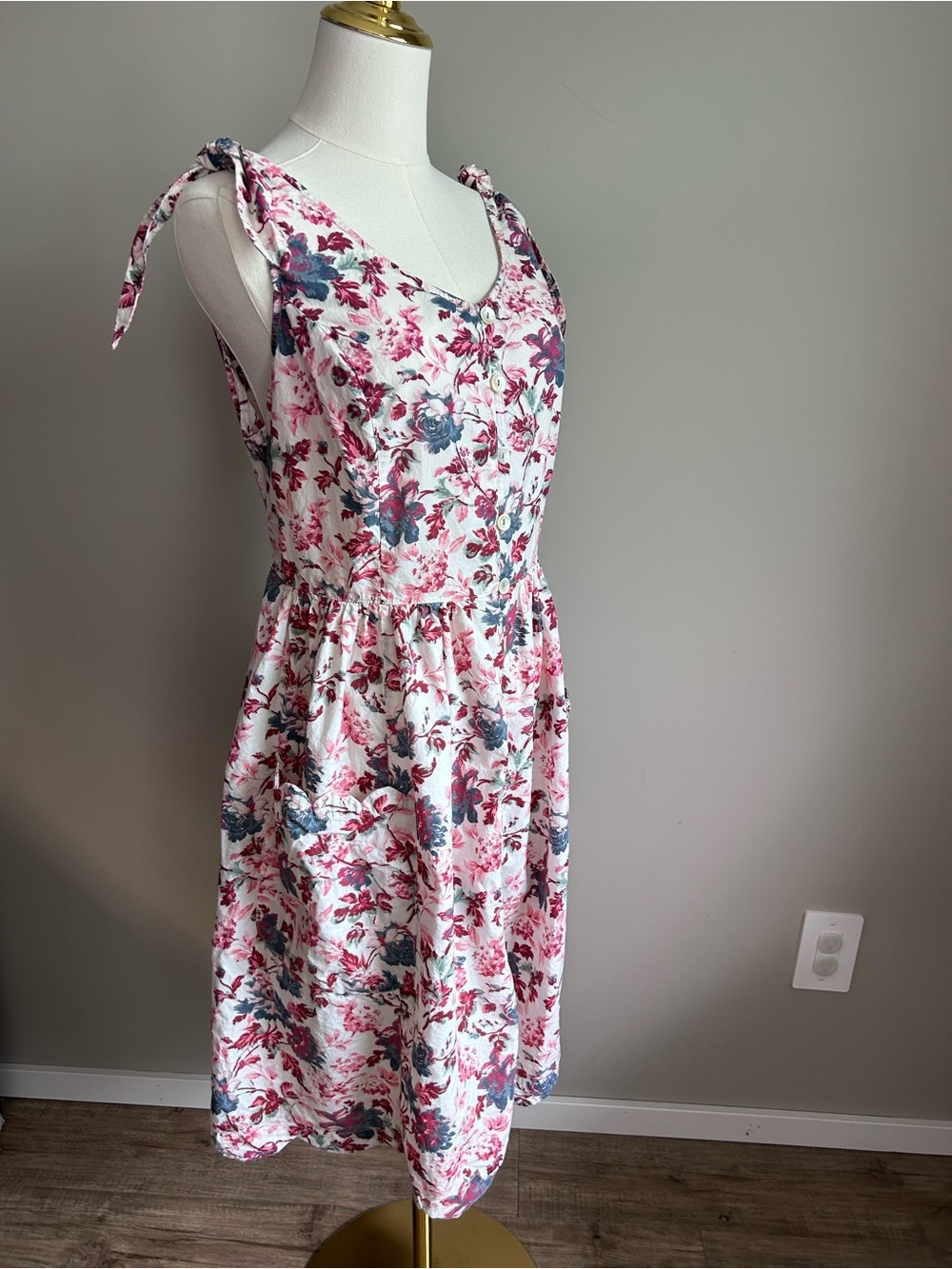 Cotton Floral Tie-Shoulder Sundress flower scalloped hem pockets small shop - Picture 4 of 9